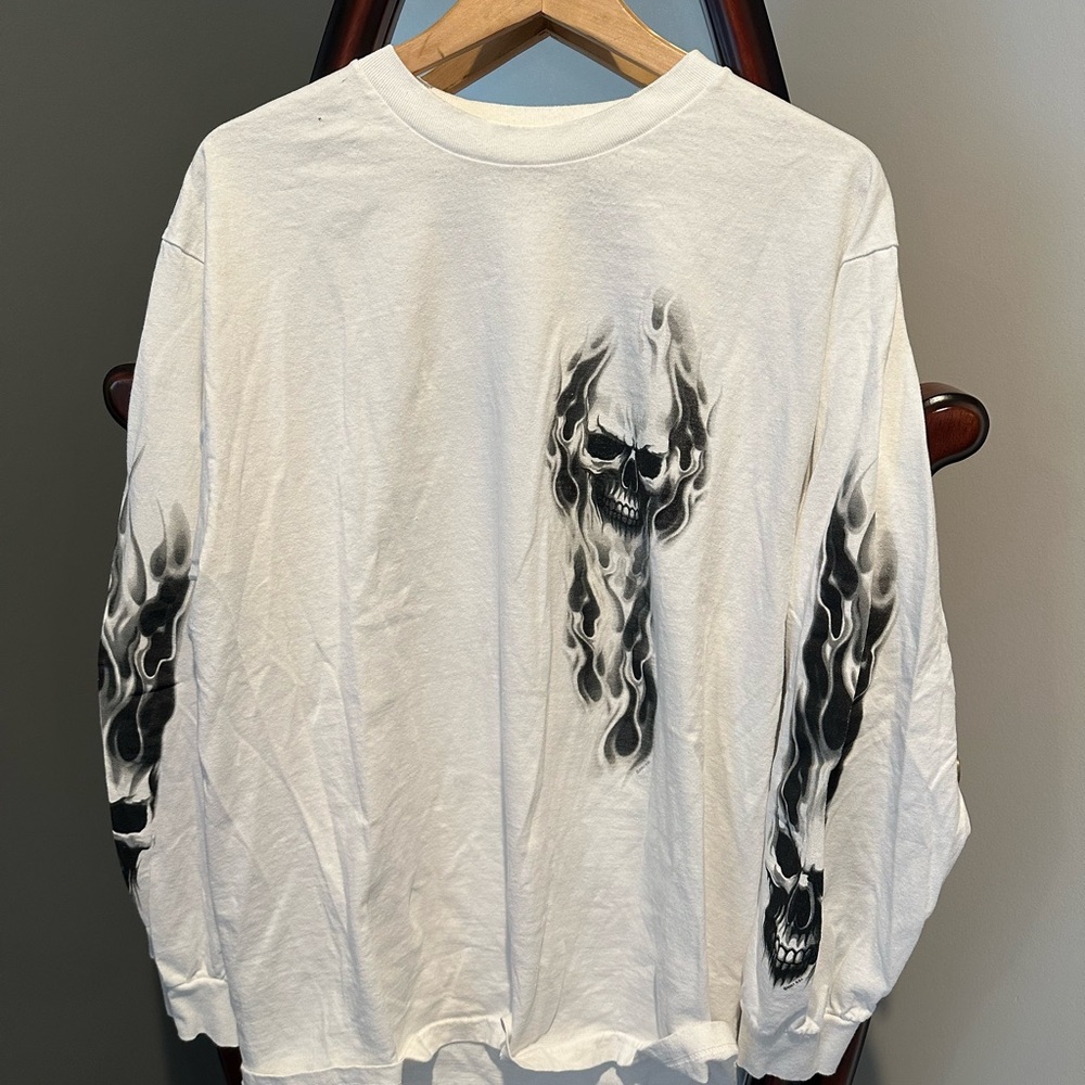 Skull print long sleeve shirt